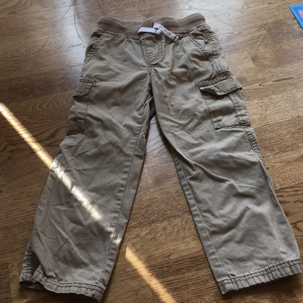 Carters size 5 boys pull on khaki pants